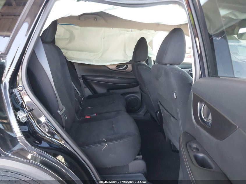 2014 NISSAN ROGUE auction photo 8