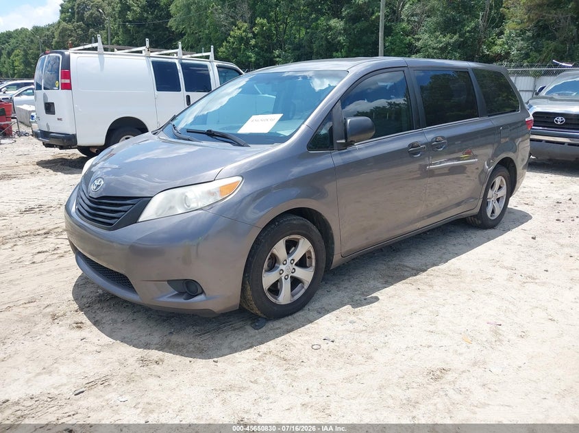 2017 Toyota Sienna L 7 Passenger 5TDZZ3DC9HS879042 photo 1
