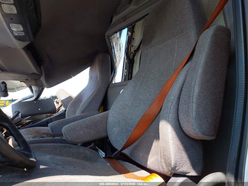 2021 FREIGHTLINER M2 106 auction photo 6