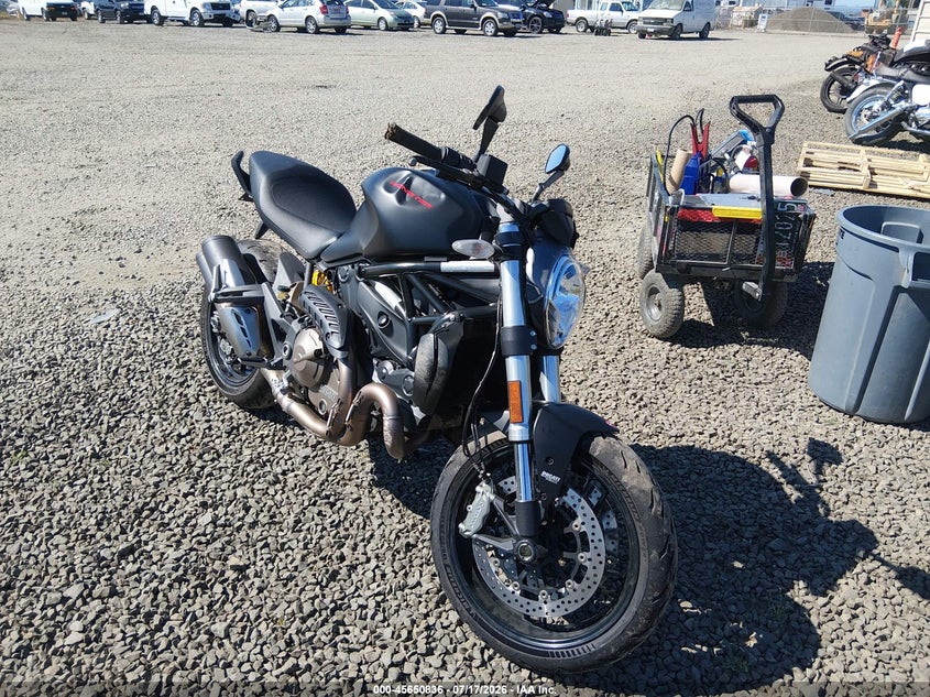 2015 Ducati Monster