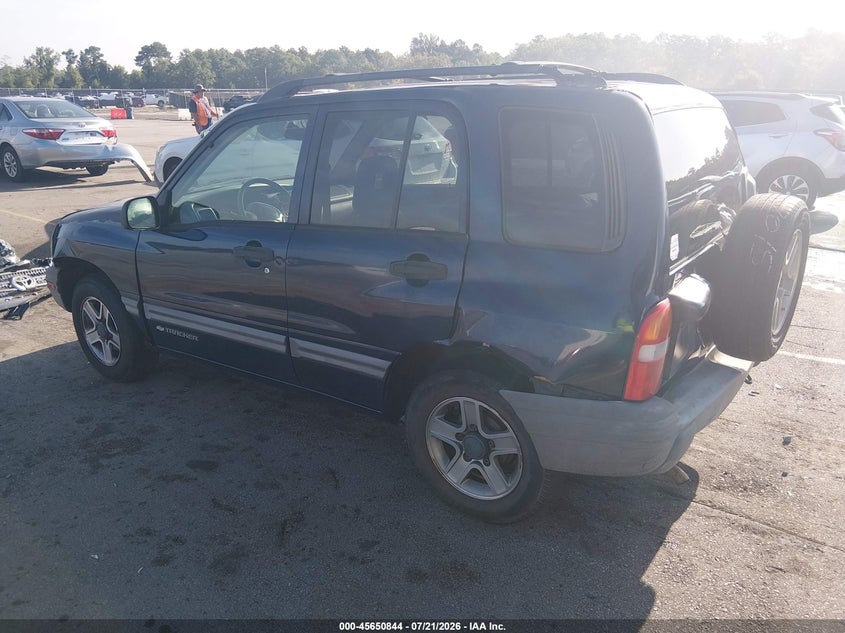 2003 CHEVROLET TRACKER auction photo 3