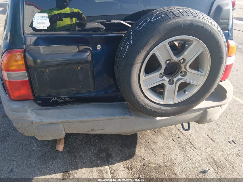 2003 CHEVROLET TRACKER auction photo 6