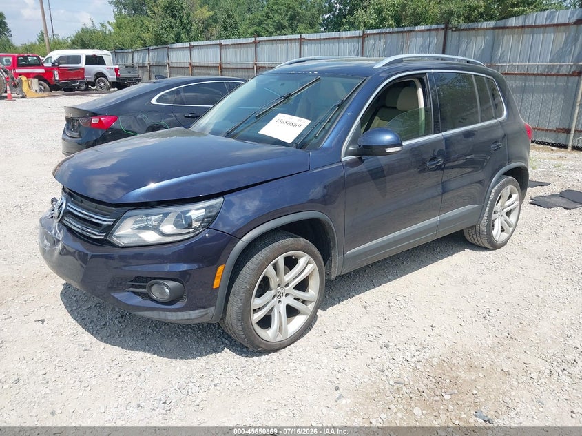 2012 VOLKSWAGEN TIGUAN auction photo 2