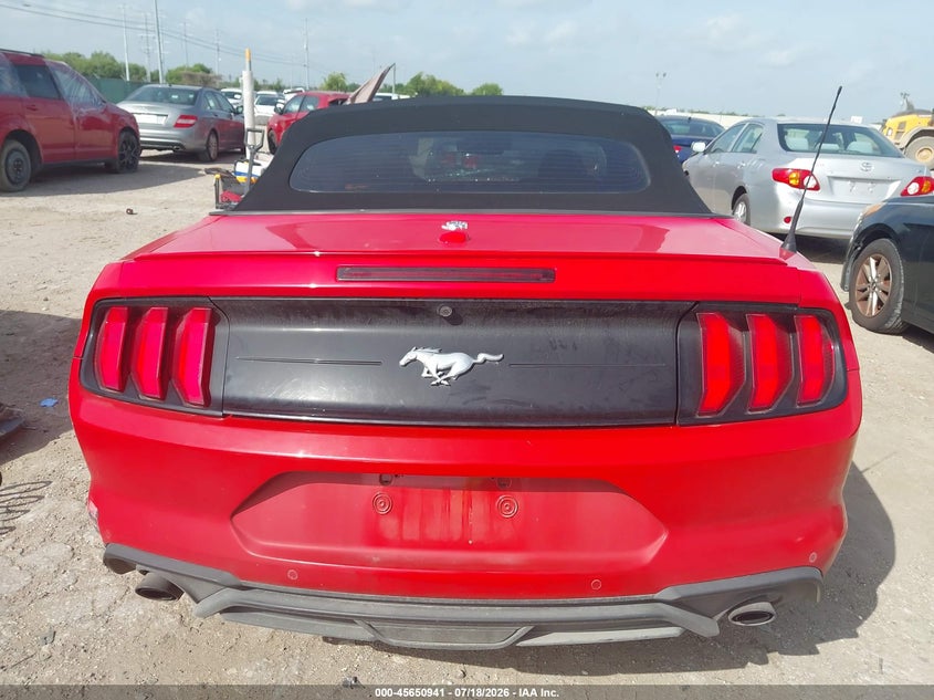 FORD MUSTANG - zdjęcie 16