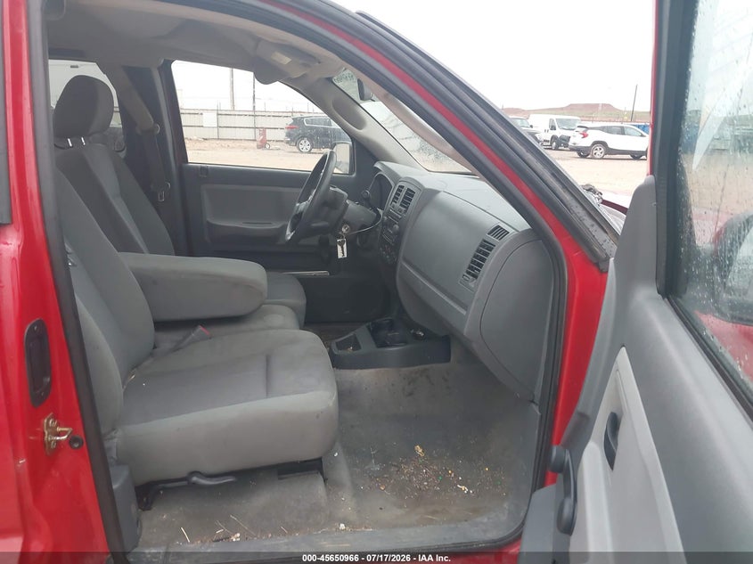 2006 DODGE DAKOTA auction photo 5