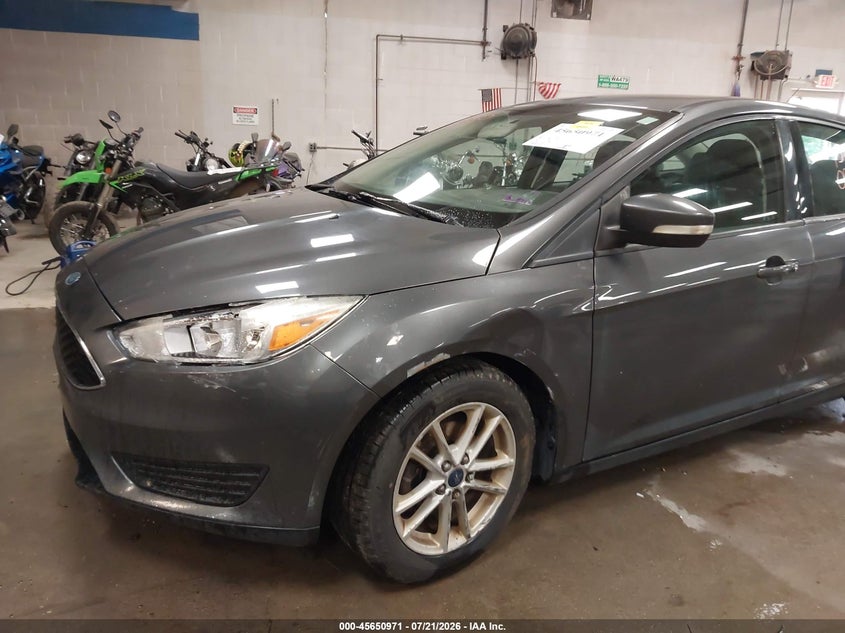 2015 Ford Focus Se VIN: 1FADP3F29FL204753 Lot: 45650971