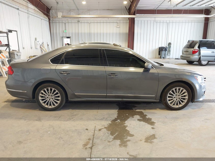 2016 Volkswagen Passat 1.8T Se VIN: 1VWBS7A34GC040012 Lot: 45650978