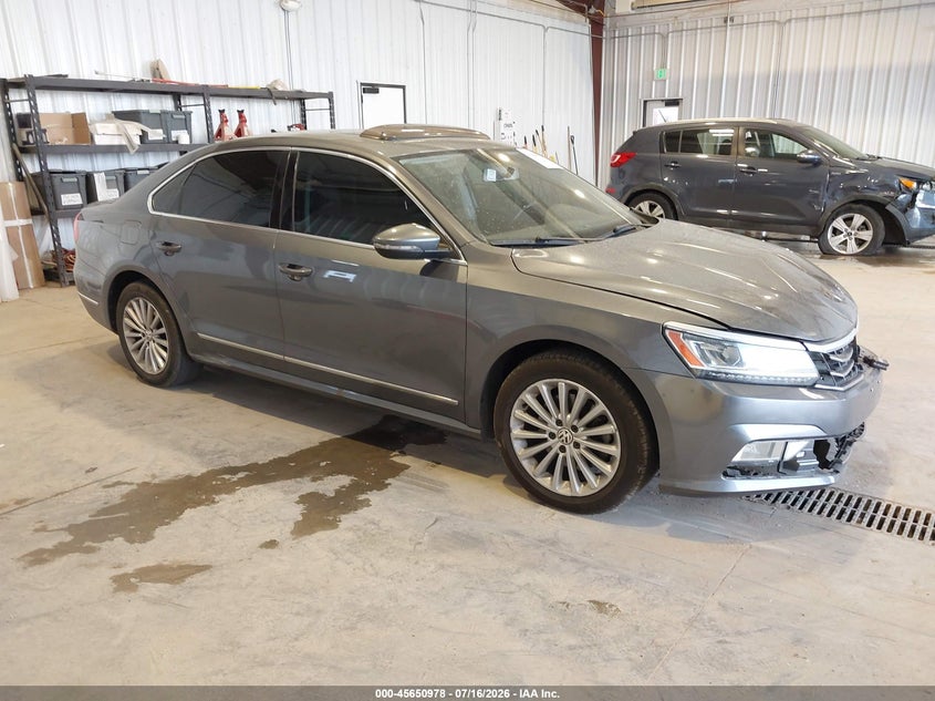 2016 Volkswagen Passat 1.8t SE