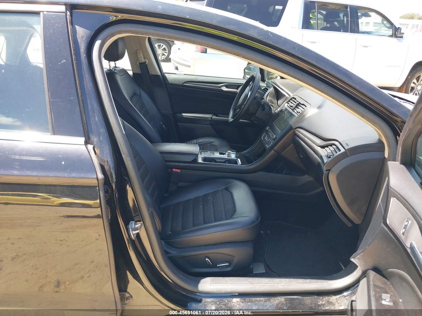 2018 Ford Fusion Se VIN: 3FA6P0H77JR113135 Lot: 45651061