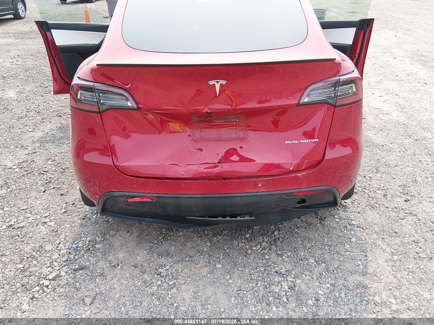 2022 TESLA MODEL Y auction photo 6