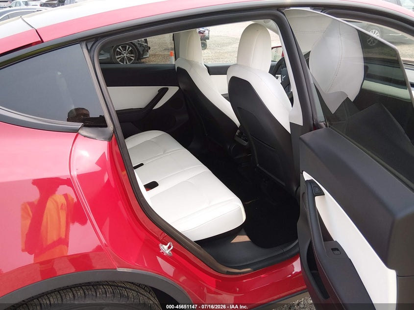 2022 TESLA MODEL Y auction photo 8