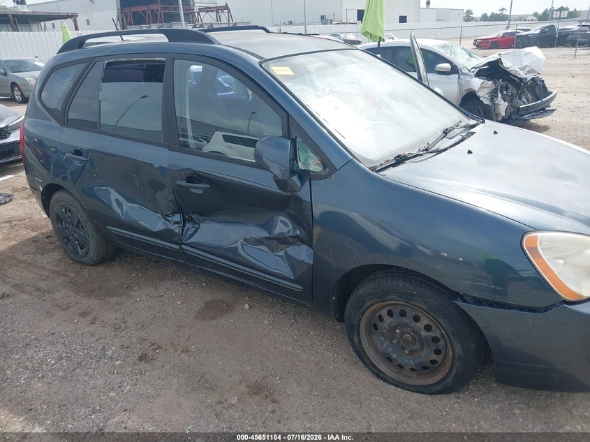 2009 KIA RONDO auction photo 6