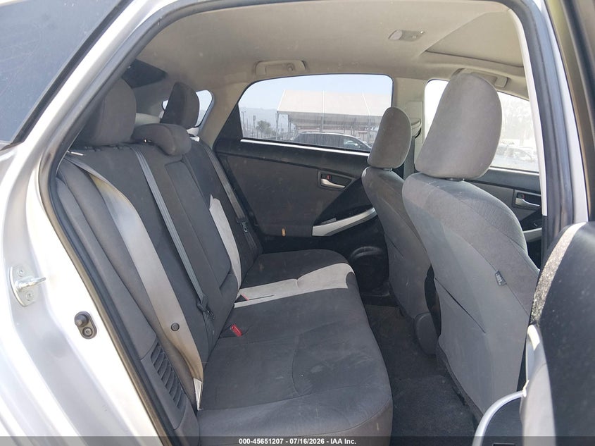 2014 TOYOTA PRIUS auction photo 8