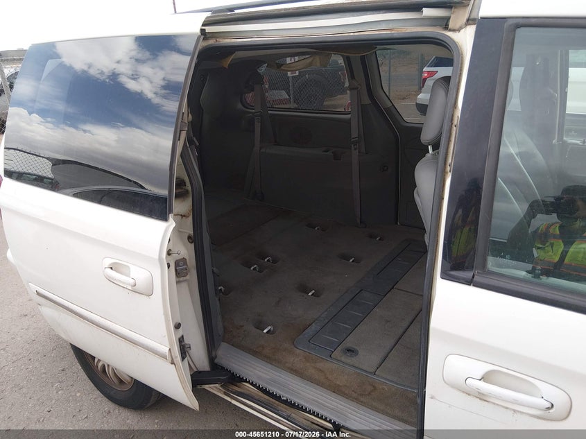 2007 Chrysler Town & Country Touring VIN: 2A4GP54L67R361173 Lot: 45651210