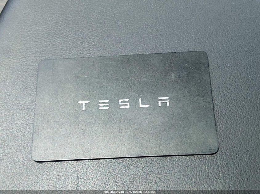 2022 Tesla Model X Dual Motor All-Wheel Drive VIN: 7SAXCBE54NF360891 Lot: 45651218