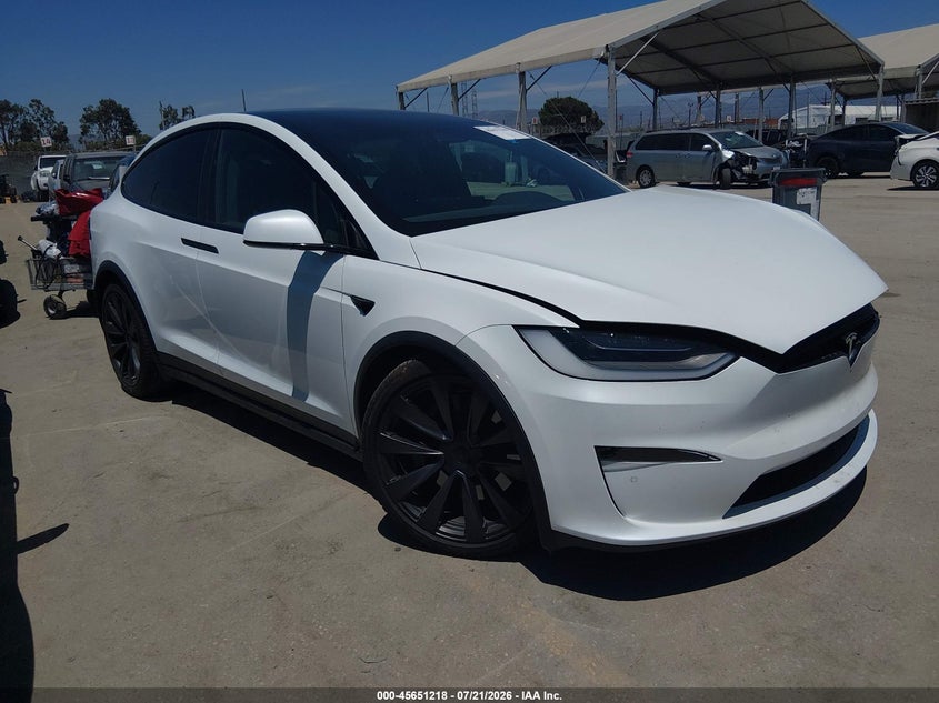 2022 Tesla Model X Dual Motor All-Wheel Drive VIN: 7SAXCBE54NF360891 Lot: 45651218