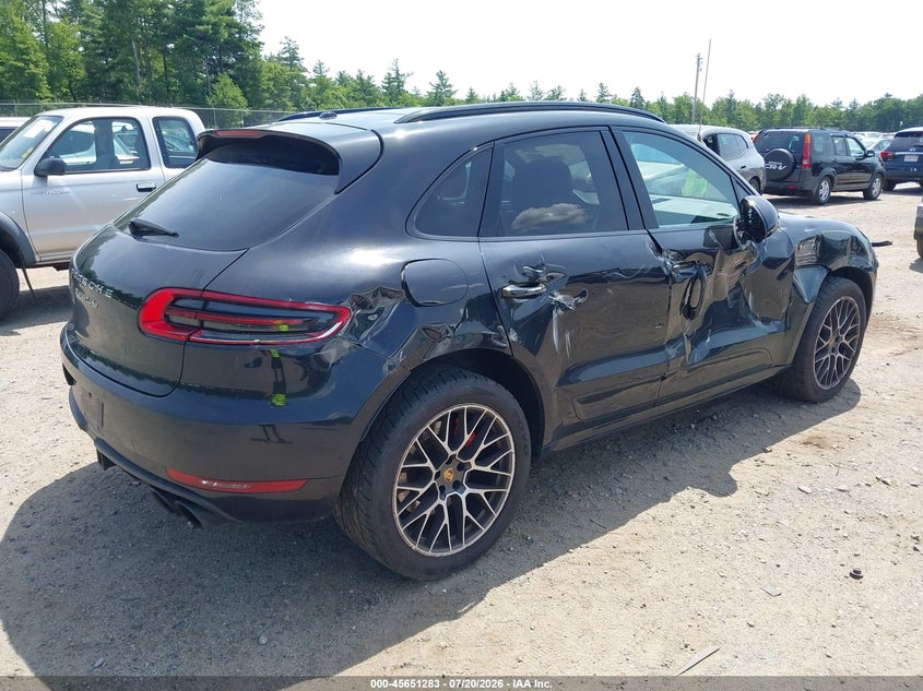 PORSCHE MACAN 2017 VIN WP1AF2A52HLB61077