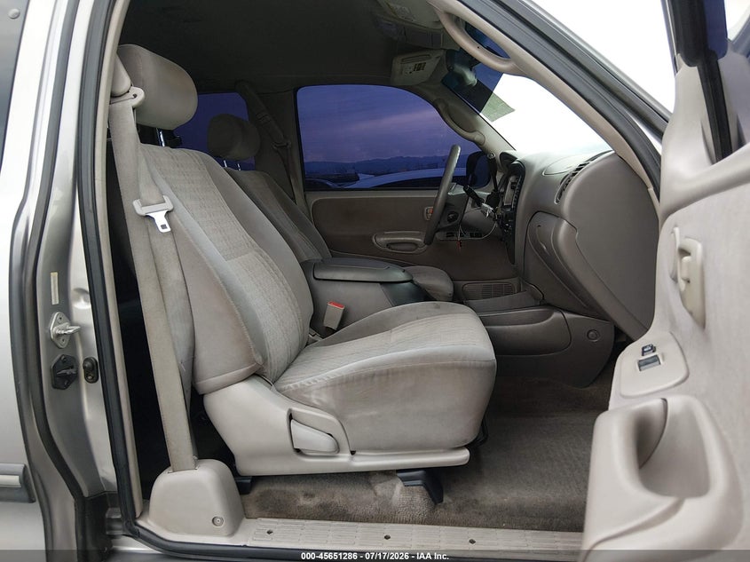 2003 TOYOTA TUNDRA auction photo 5