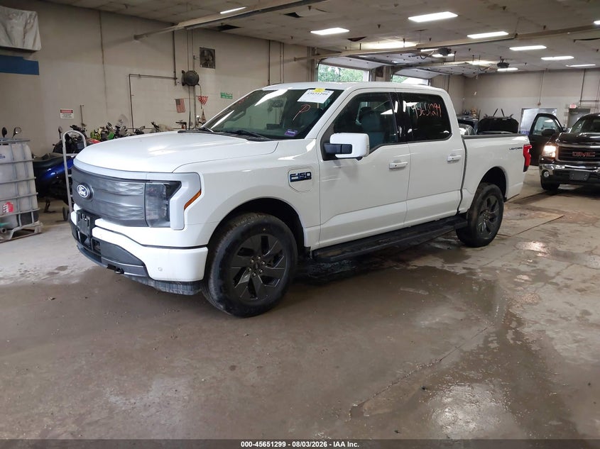 Vin: 1ft6w5l73rwg26005, lot: 46149854, ford f-150 lightning lariat 20242