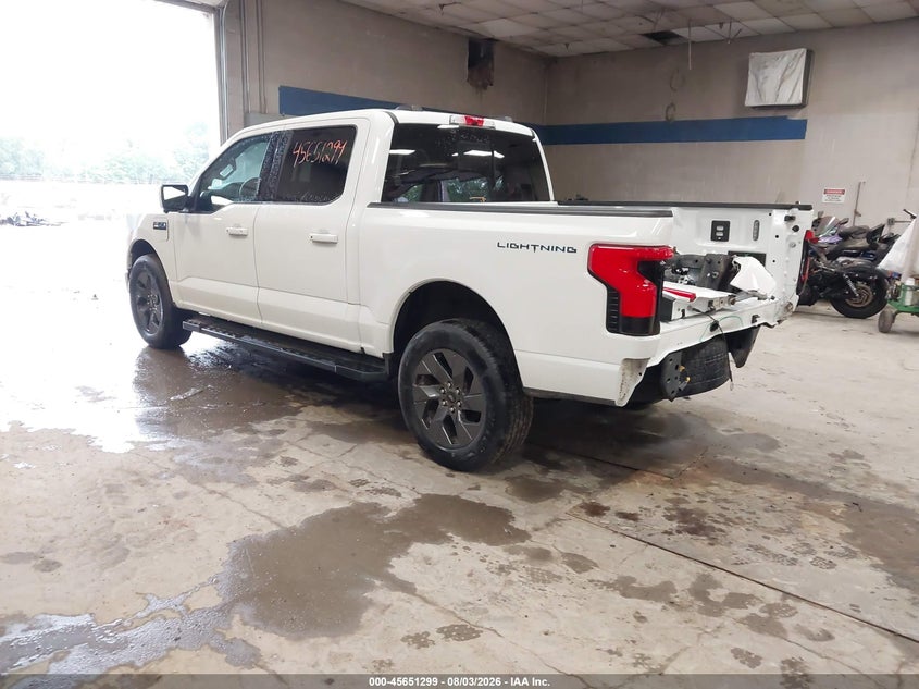 Vin: 1ft6w5l73rwg26005, lot: 46149854, ford f-150 lightning lariat 20243