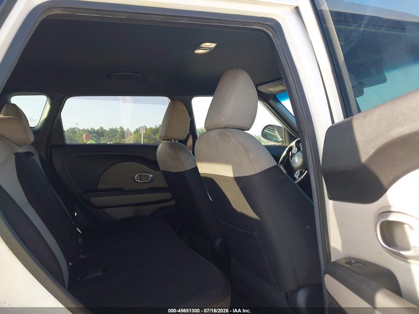 2014 KIA SOUL auction photo 8