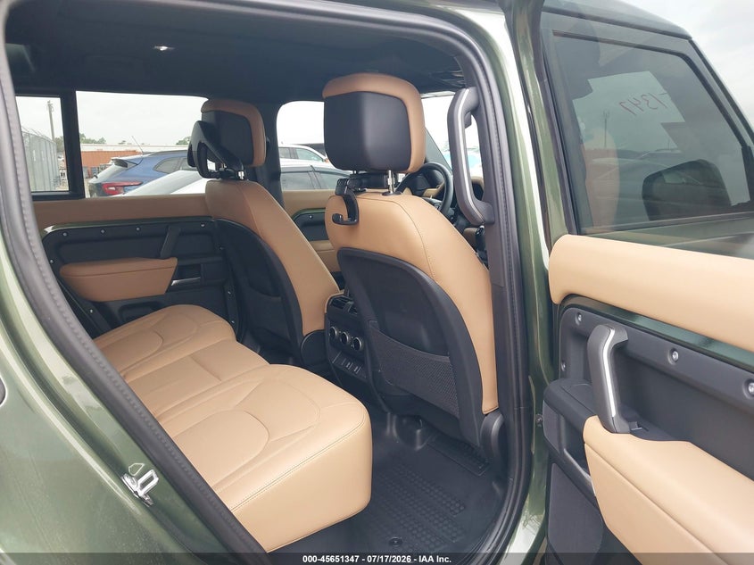 2026 Land Rover Defender P400 X-Dynamic Se VIN: SALE27EU2T2517368 Lot: 45651347