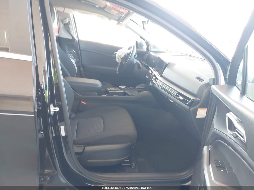 2026 KIA SPORTAGE HYBRID auction photo 5