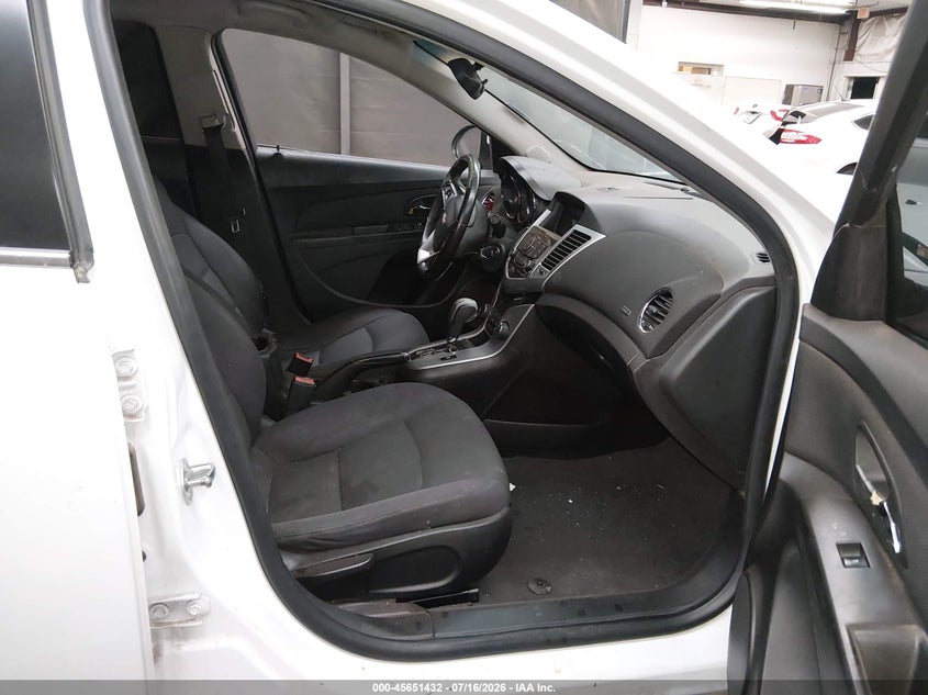 2012 CHEVROLET CRUZE auction photo 5