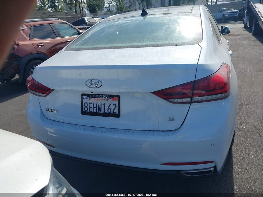 2015 Hyundai Genesis 3.8 VIN: KMHGN4JE1FU025813 Lot: 45651466