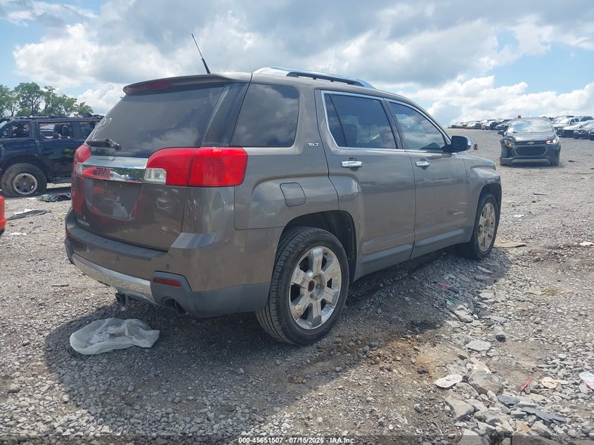 2010 GMC TERRAIN auction photo 4