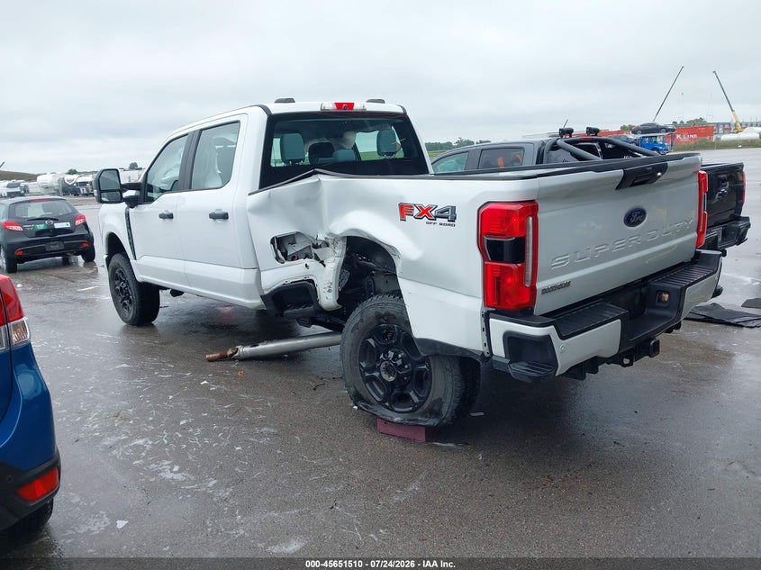 2023 FORD F-250 auction photo 3