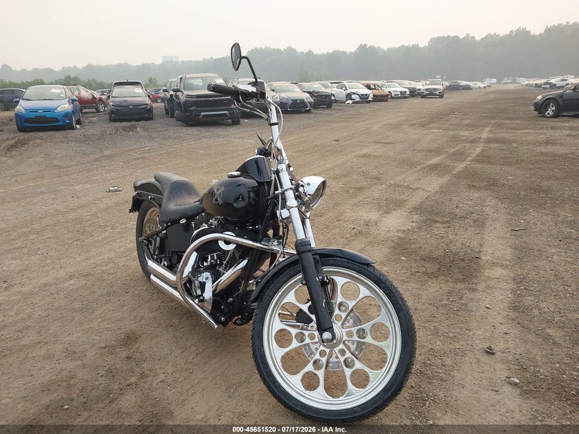 2002 HARLEY-DAVIDSON FXSTB auction photo 1