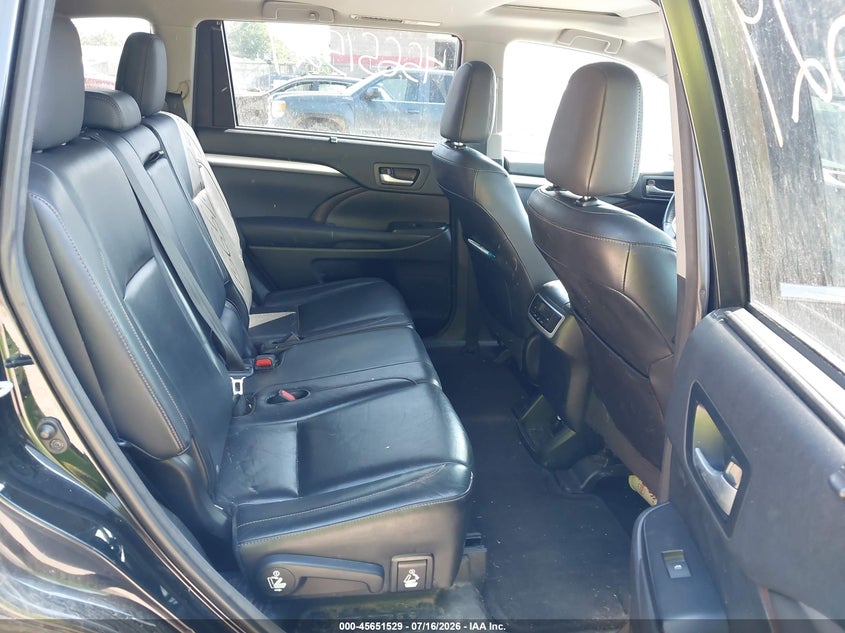 2015 TOYOTA HIGHLANDER auction photo 8