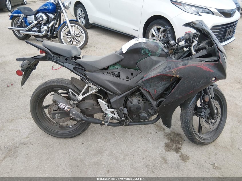 2021 Honda Cbr300 R VIN: MLHNC5109M5700727 Lot: 45651530