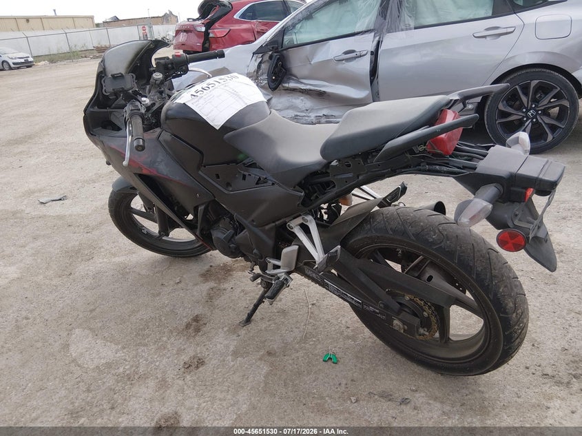 2021 HONDA CBR300 auction photo 3