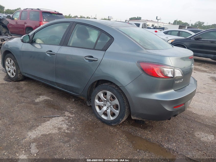 Vin: jm1bl1up9d1749800, lot: 46150108, mazda mazda3 i sport 20133