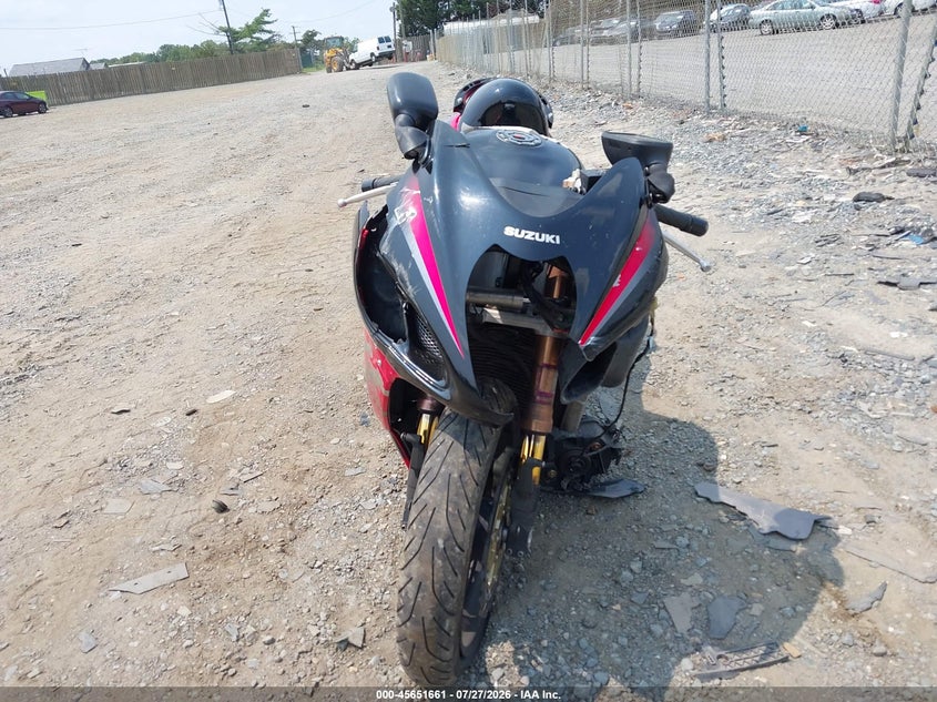2005 SUZUKI GSX1300 auction photo 5