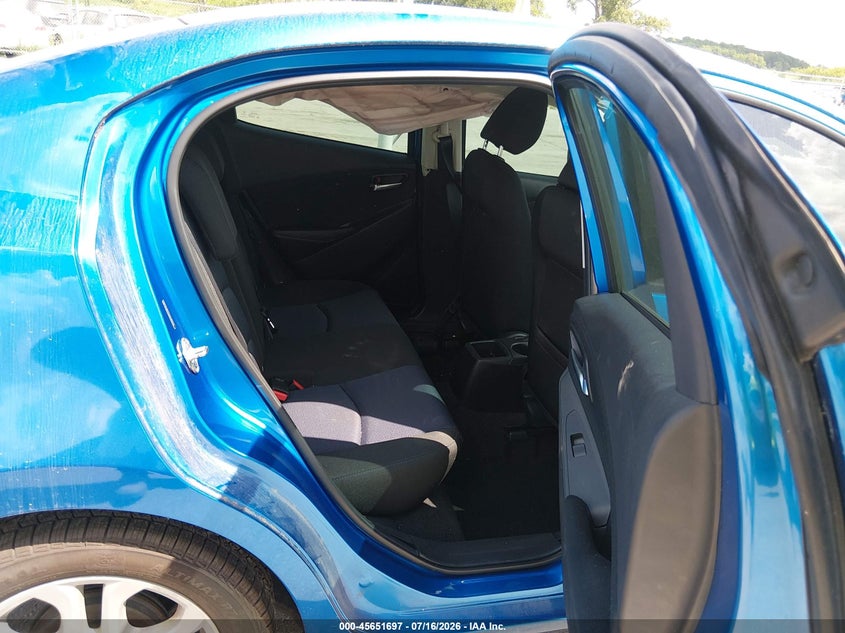 2018 TOYOTA YARIS IA auction photo 8