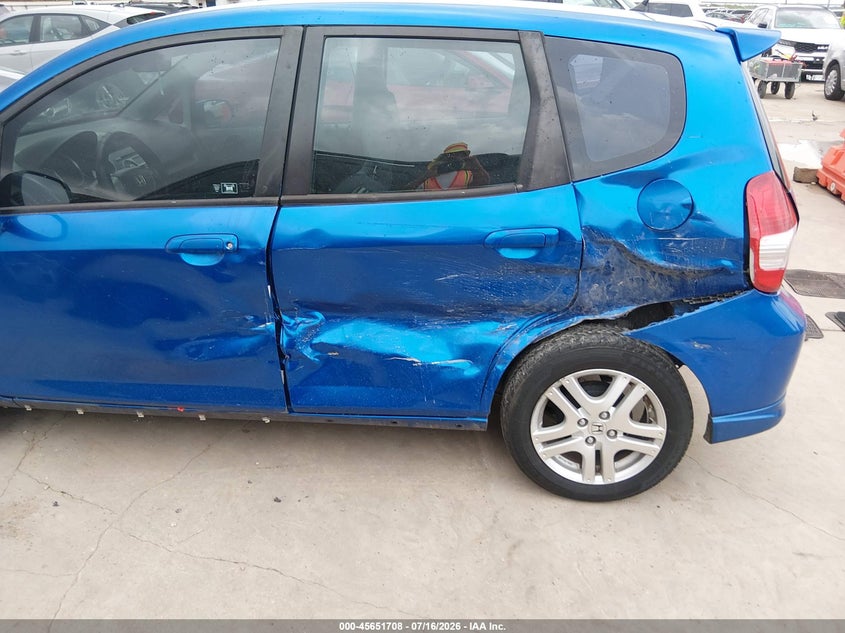 2008 Honda Fit Sport VIN: JHMGD38628S011495 Lot: 45651708
