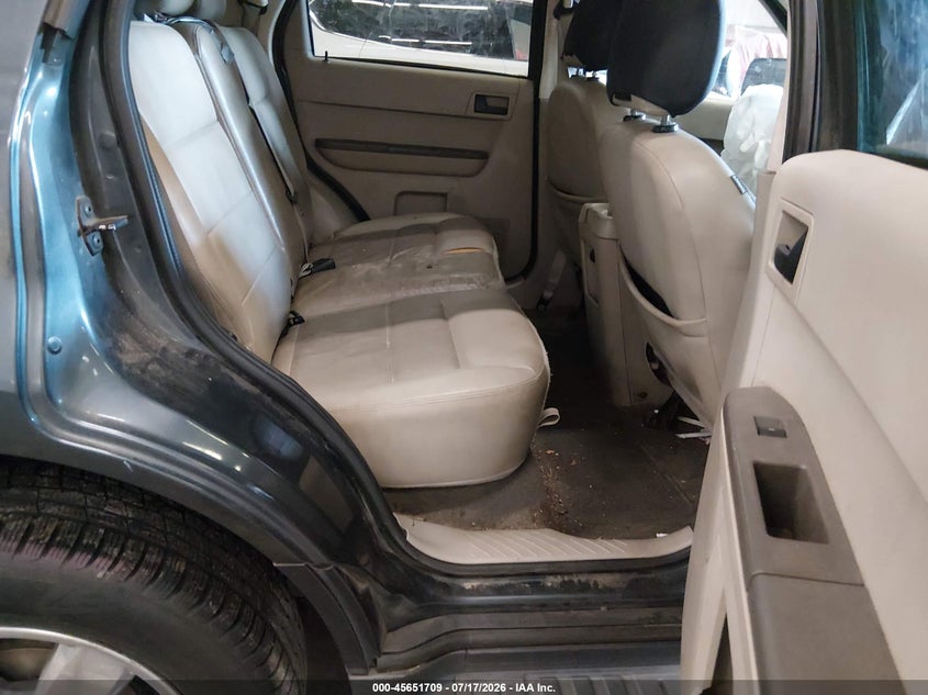 2008 FORD ESCAPE auction photo 8