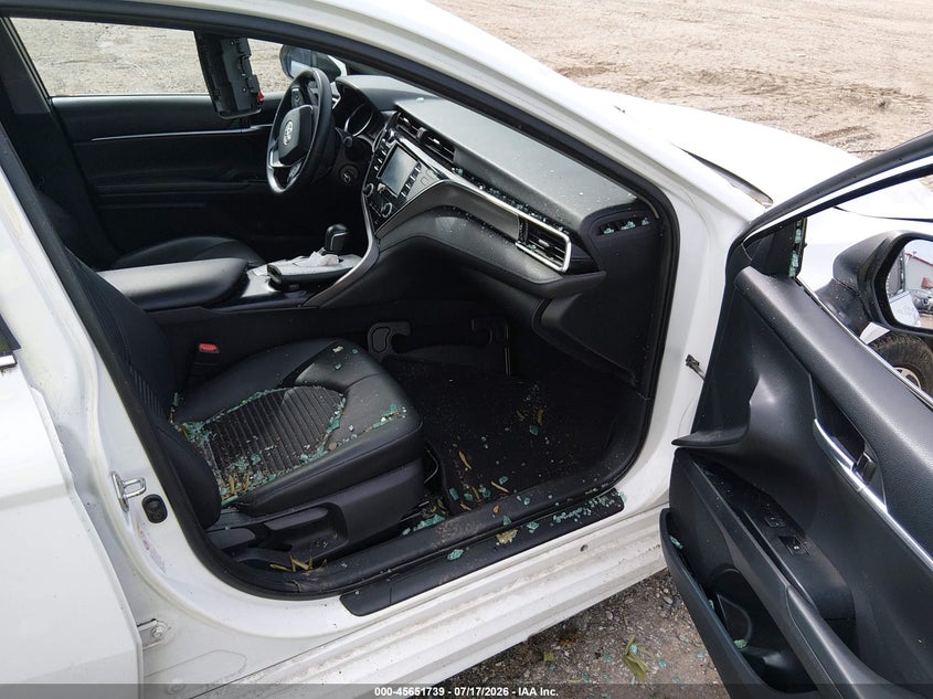 2018 TOYOTA CAMRY auction photo 5