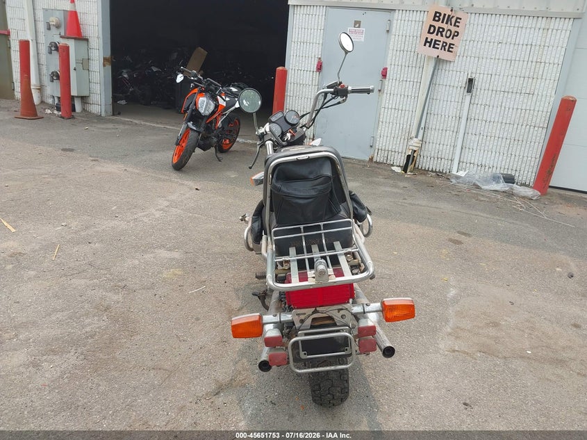 1984 HONDA GL1200 auction photo 6