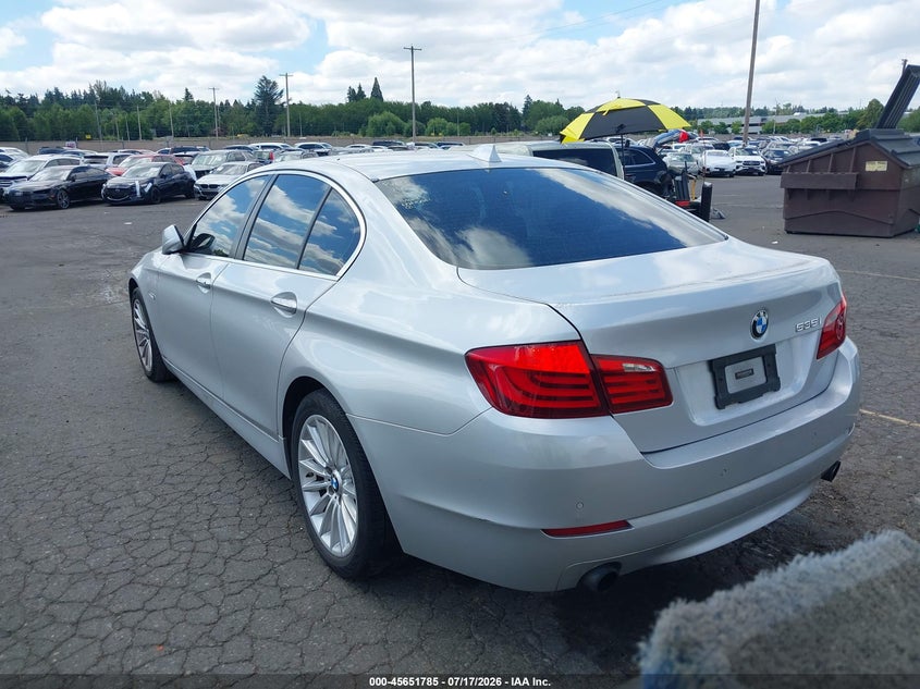 2013 BMW 535I auction photo 3