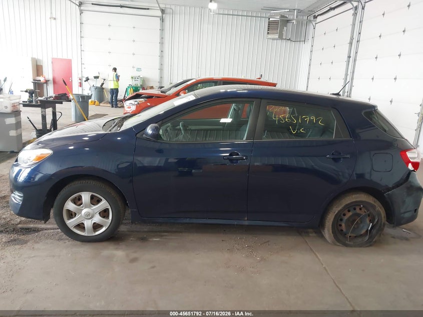 2009 Toyota Matrix VIN: 2T1KU40E09C087126 Lot: 45651792