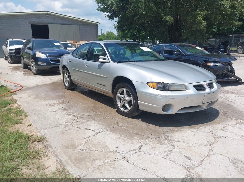 2003 PONTIAC GRAND PRIX auction photo 1