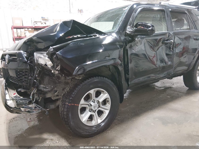 2021 TOYOTA 4RUNNER auction photo 6