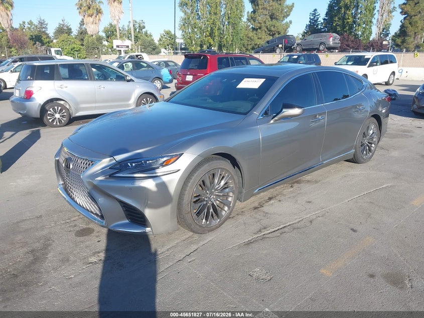 2018 LEXUS LS 500 auction photo 2