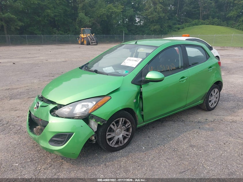 Vin: jm1de1ky8d0152934, lot: 46150457, mazda mazda2 sport 20132