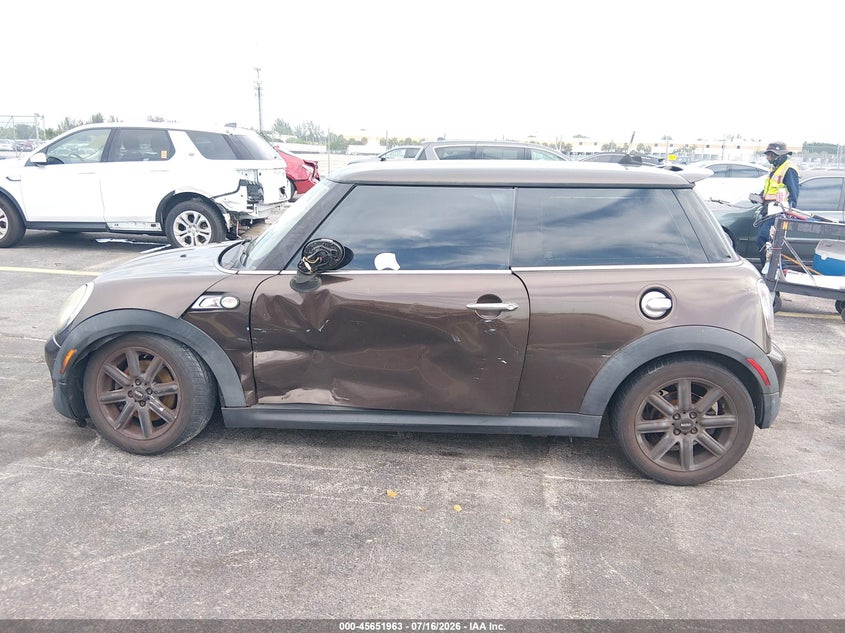 2011 Mini Cooper S VIN: WMWSV3C56BTY20410 Lot: 45651963