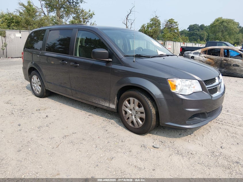 Vin: 2c4rdgbg8jr162884, lot: 46150559, dodge grand caravan se 2018 img_1